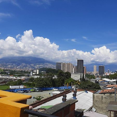 Poblado Guest House Medellin Luaran gambar