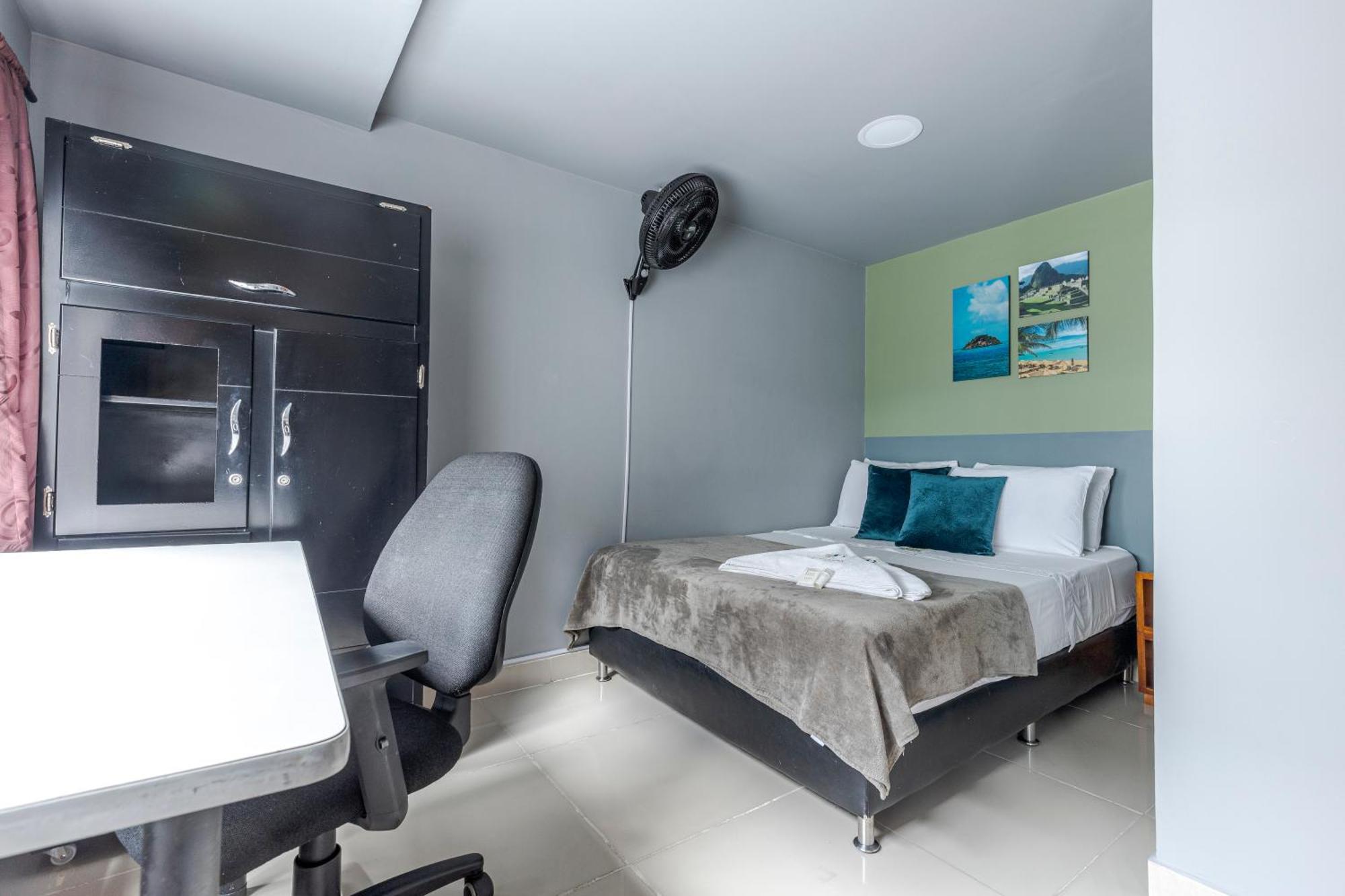 Poblado Guest House Medellin Luaran gambar