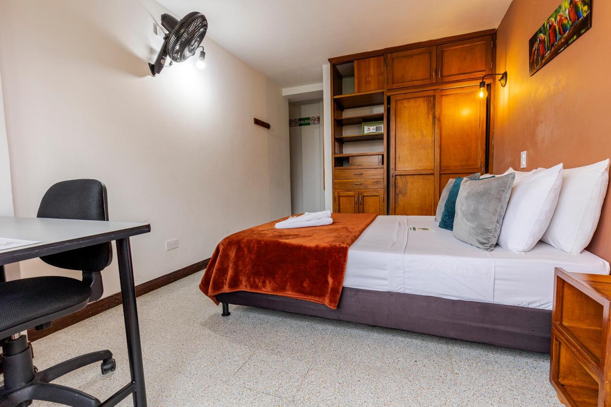 Poblado Guest House Medellin Bilik gambar