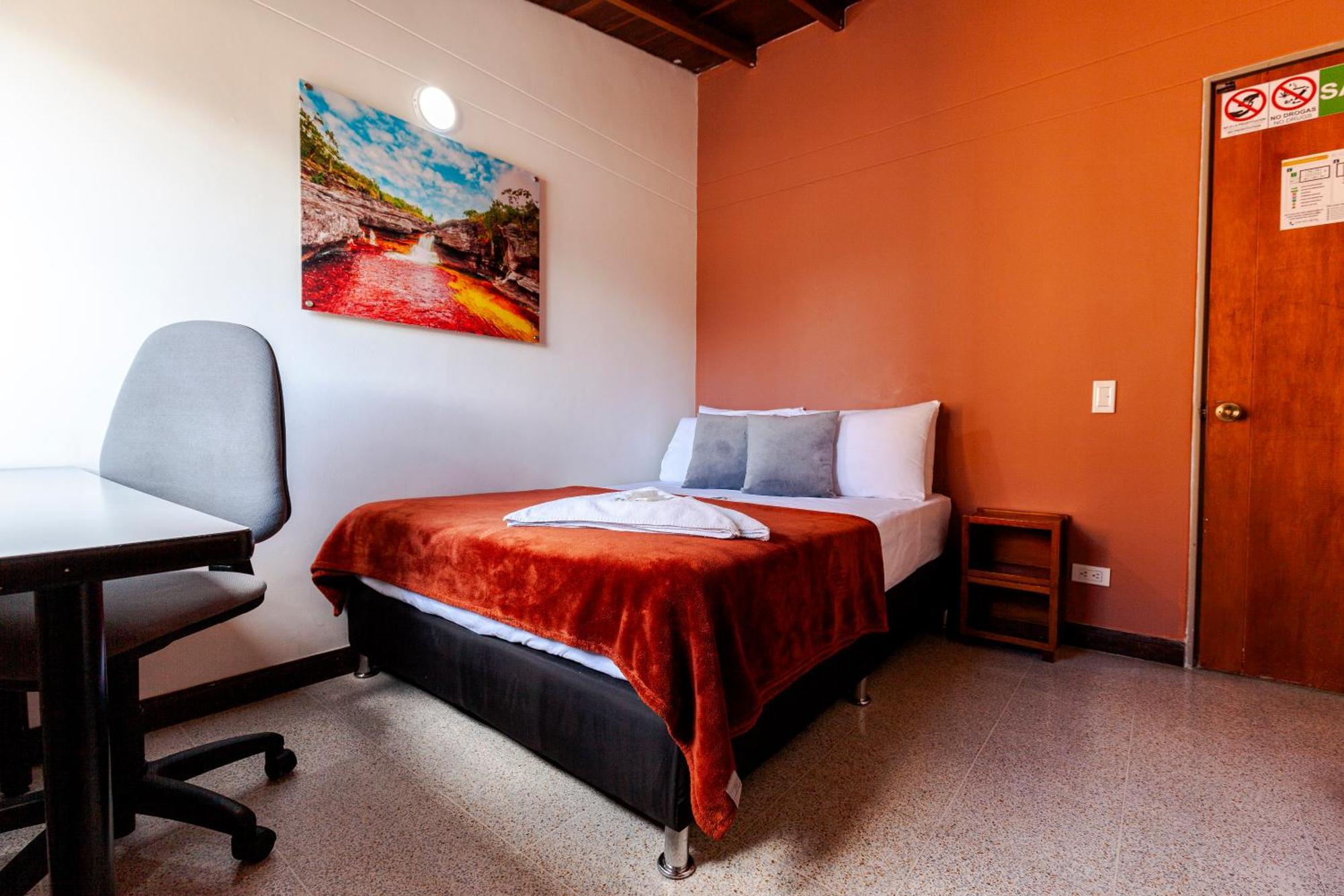 Poblado Guest House Medellin Bilik gambar